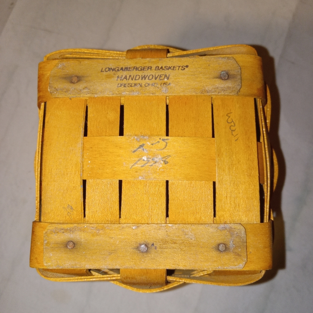 3 Longaberger Woven Baskets - Picture 5 of 5